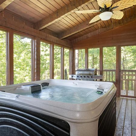 Dudley IV By Avantstay Cosy Cabin W Hot Tub Sweeping Views Pigeon Forge Luaran gambar