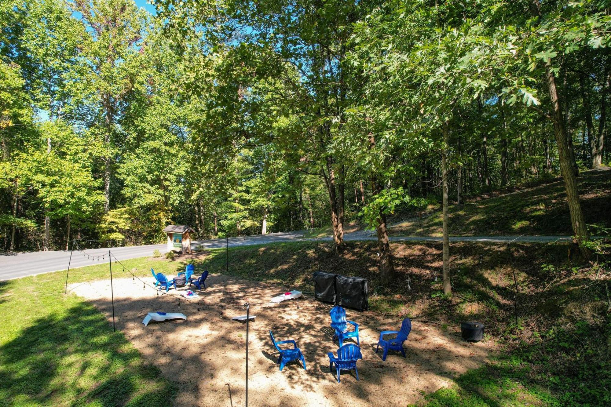 Dudley IV By Avantstay Cosy Cabin W Hot Tub Sweeping Views Pigeon Forge Luaran gambar